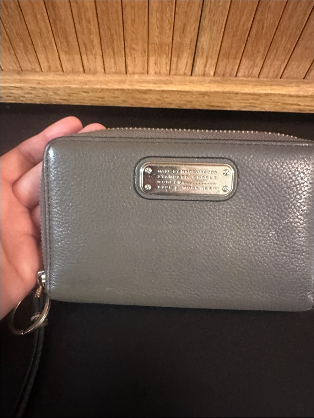 Marc Jacobs Zip Around Wallet